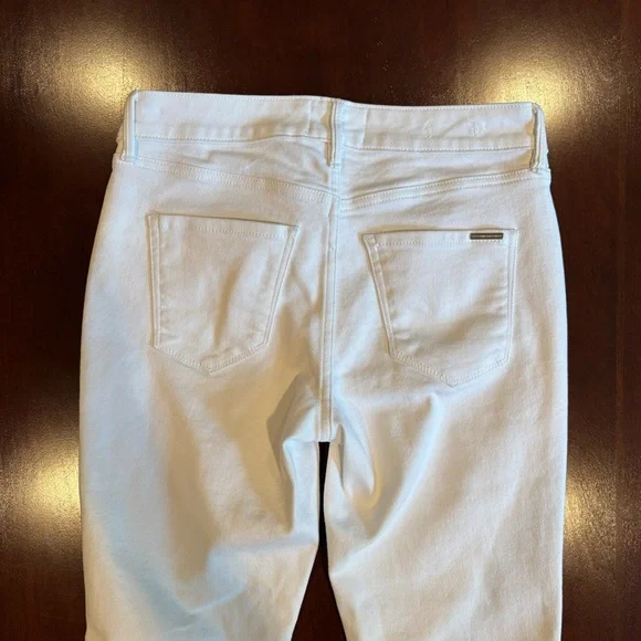 White House, Black Market mid rise, boot cut jeans in White, Size 4 S (short) - Picture 3 of 6
